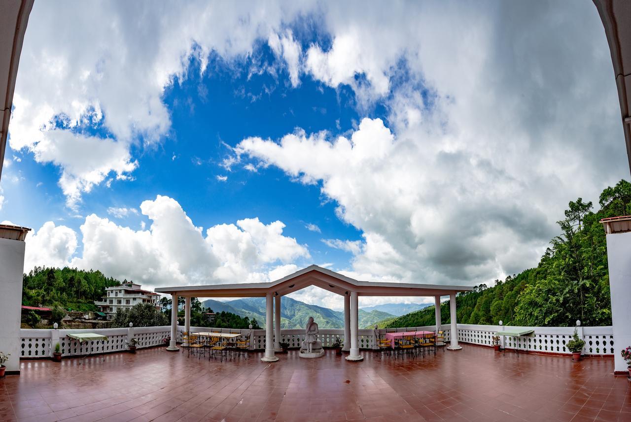 Tehri Club And Resort By One Earth Chamba  外观 照片